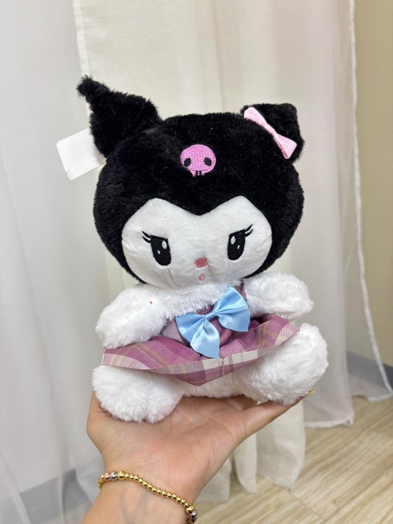 2025/10/IMG-20251007-WA0203.jpg Kuromi 20cm - Imagen 1