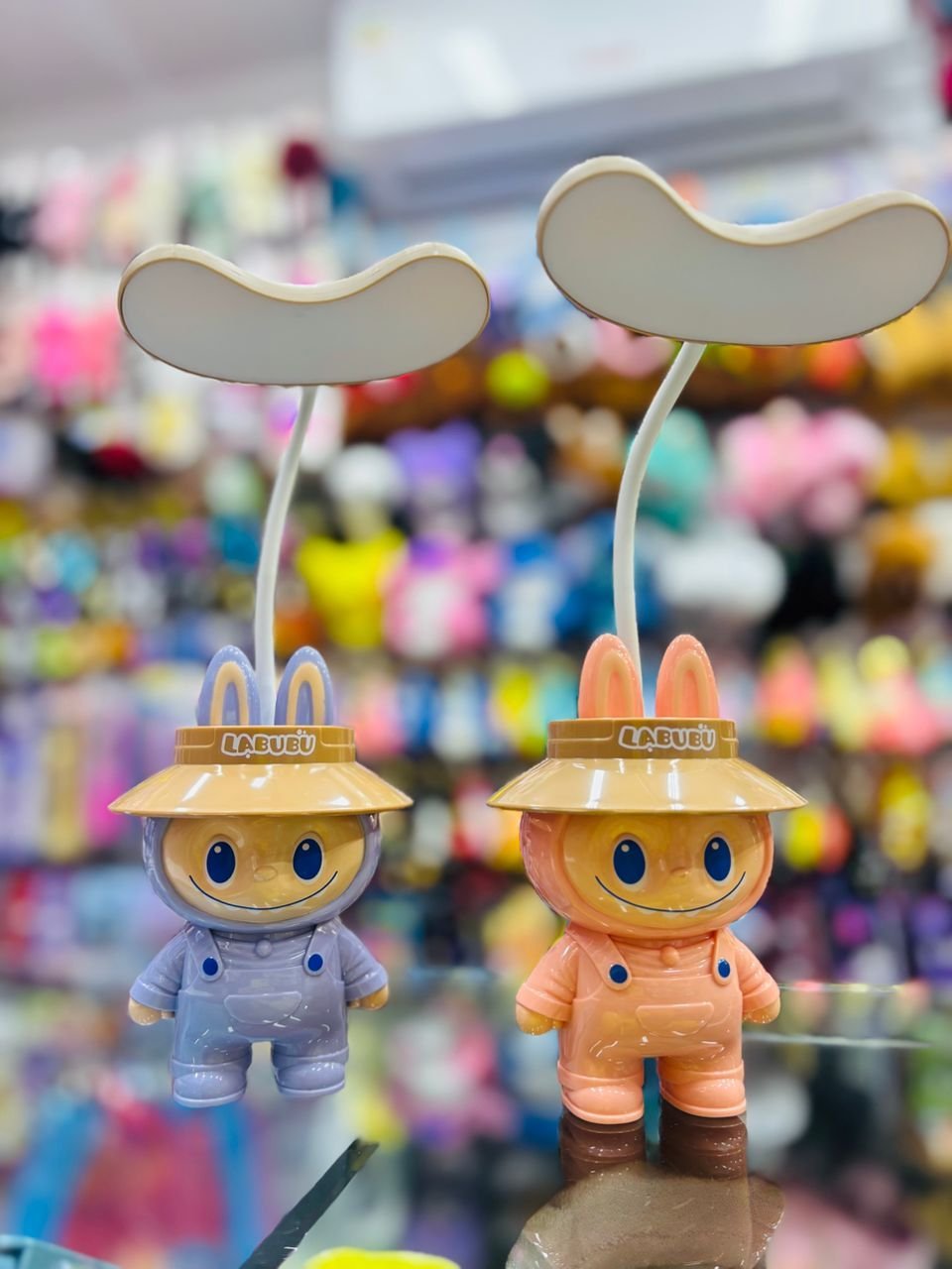 2025/10/IMG-20251014-WA0086.jpg Lamparas de Labubu - Imagen 1